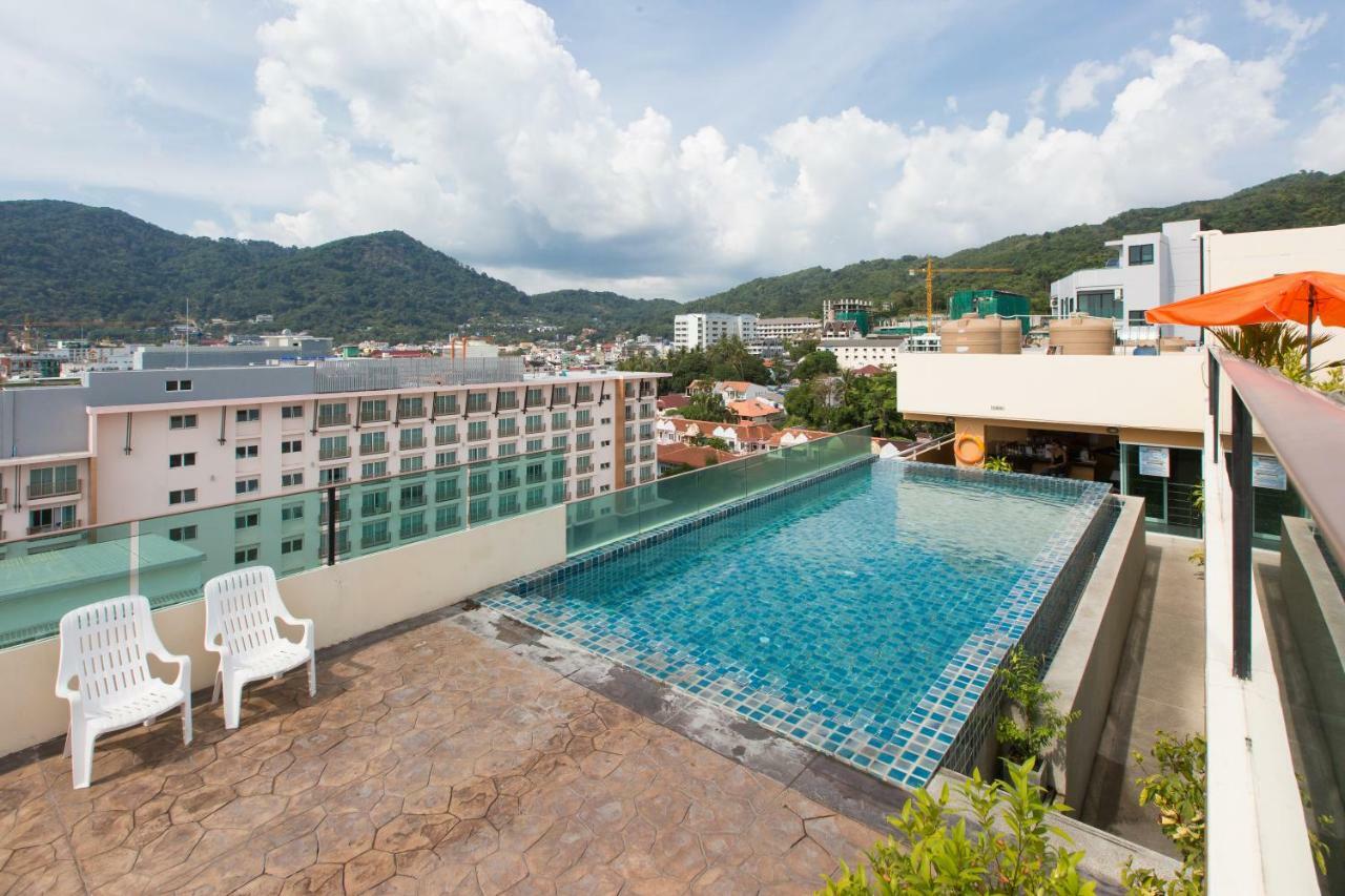 Hemingways Silk Hotel Patong Exterior foto